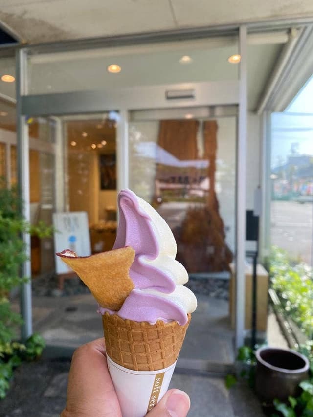 芋舗 芋屋金次郎 日高本店 - サブ画像1