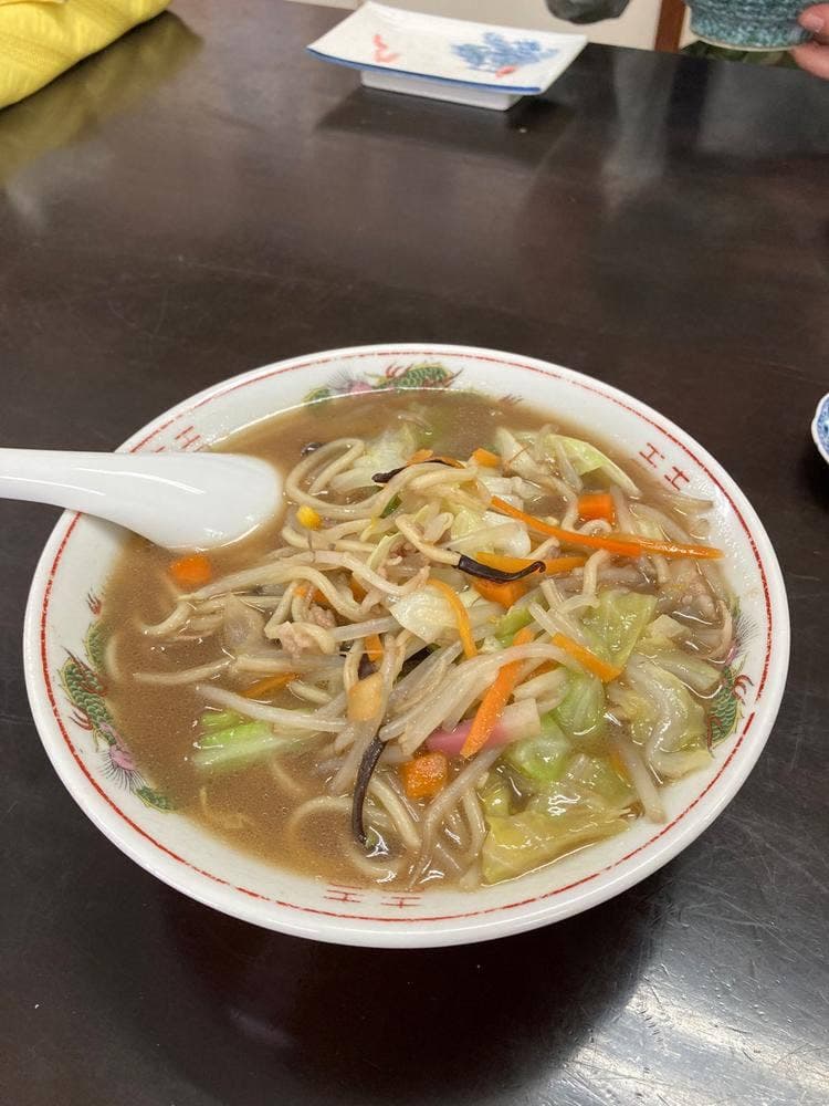 食事処 港屋