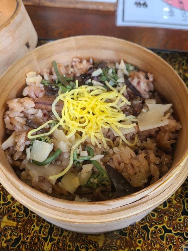 まゆ玉うどん もり陣 - サブ画像2