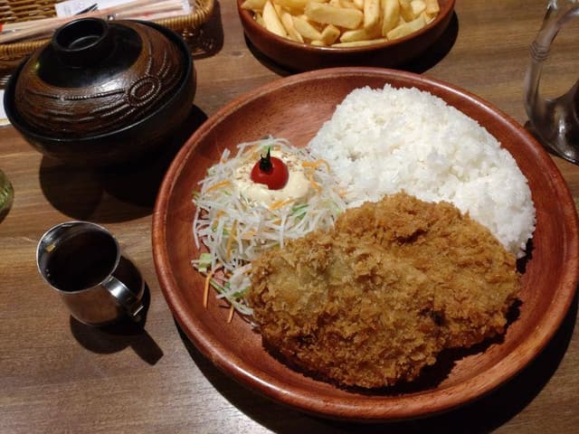 びっくりドンキー 松戸店 - サブ画像1