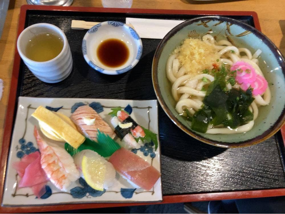 喫茶・お食事 四洲苑