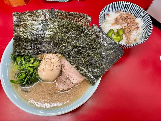 横浜ラーメン 末広家 - サブ画像2