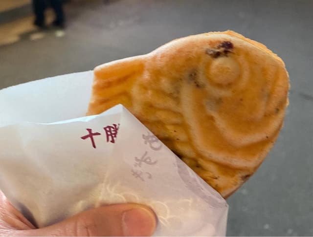 鳴門鯛焼本舗 曽根崎店 - サブ画像3