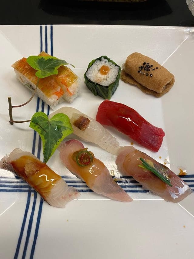 たつみ寿司岩田屋店 - サブ画像1