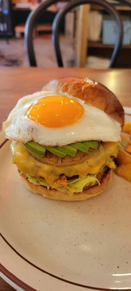 CRITTERS BURGER - サブ画像3