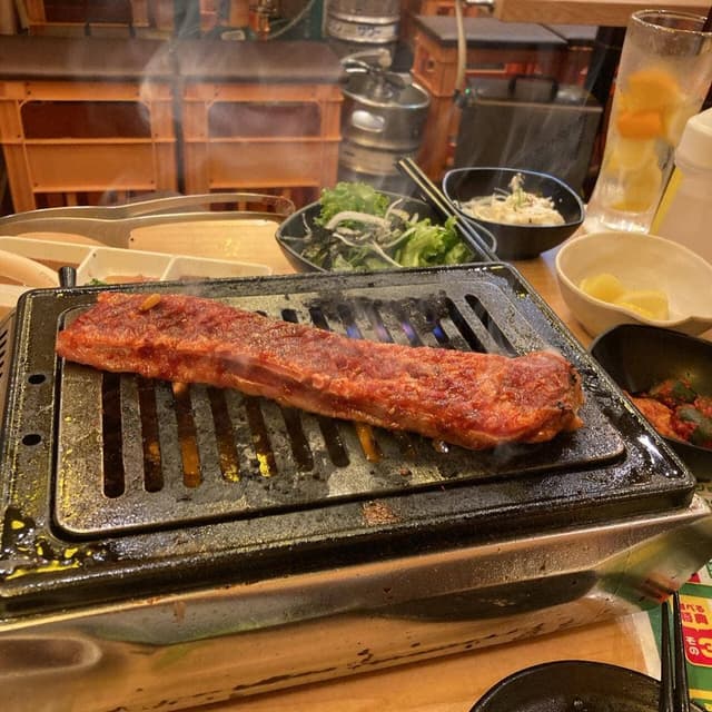 焼肉ホルモン おいで屋 歌舞伎町博ビル店 - サブ画像1