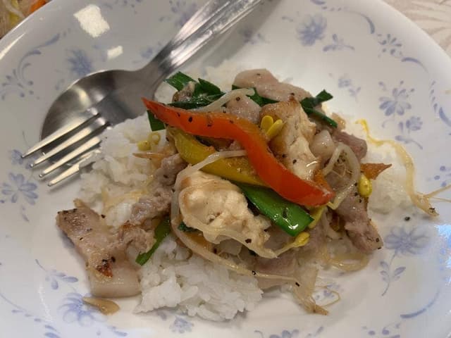 タイ屋台料理 ニパー - サブ画像1