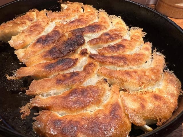 小倉鉄なべ餃子 エキナカ店 - サブ画像2