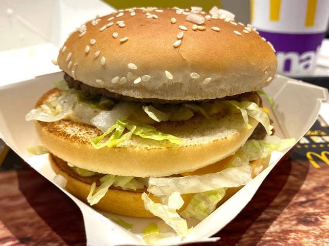 マクドナルド 釧路貝塚通り店 - サブ画像1