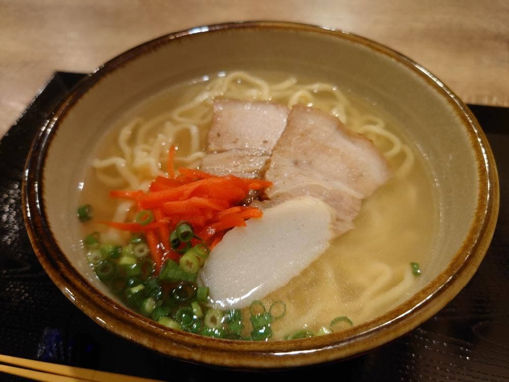 沖縄料理ぬちぃぬ島