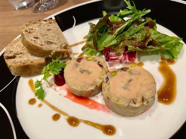 World Wine Bar by Pieroth 横浜元町店 - サブ画像1