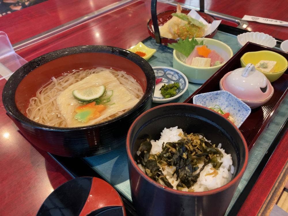 岡崎茶寮 豆狸