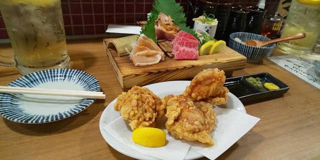 餃子のしんちゃん あべの橋 - サブ画像2