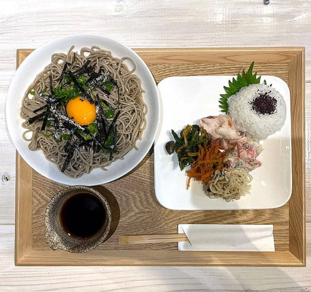 RAKUEI ONIGIRI - サブ画像1