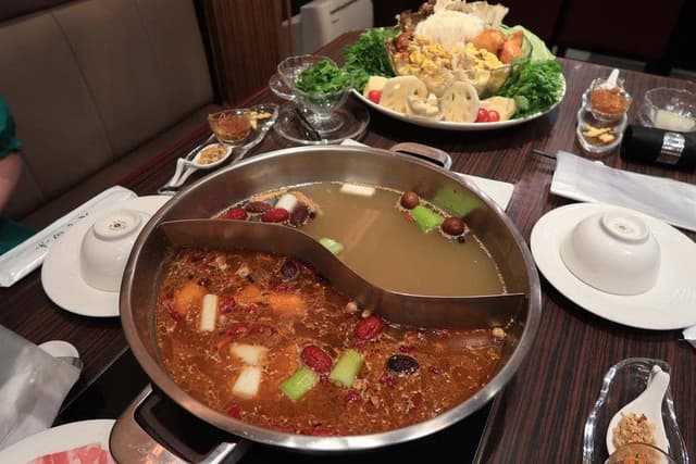 薬膳火鍋専門店 天香回味 銀座店 - サブ画像3
