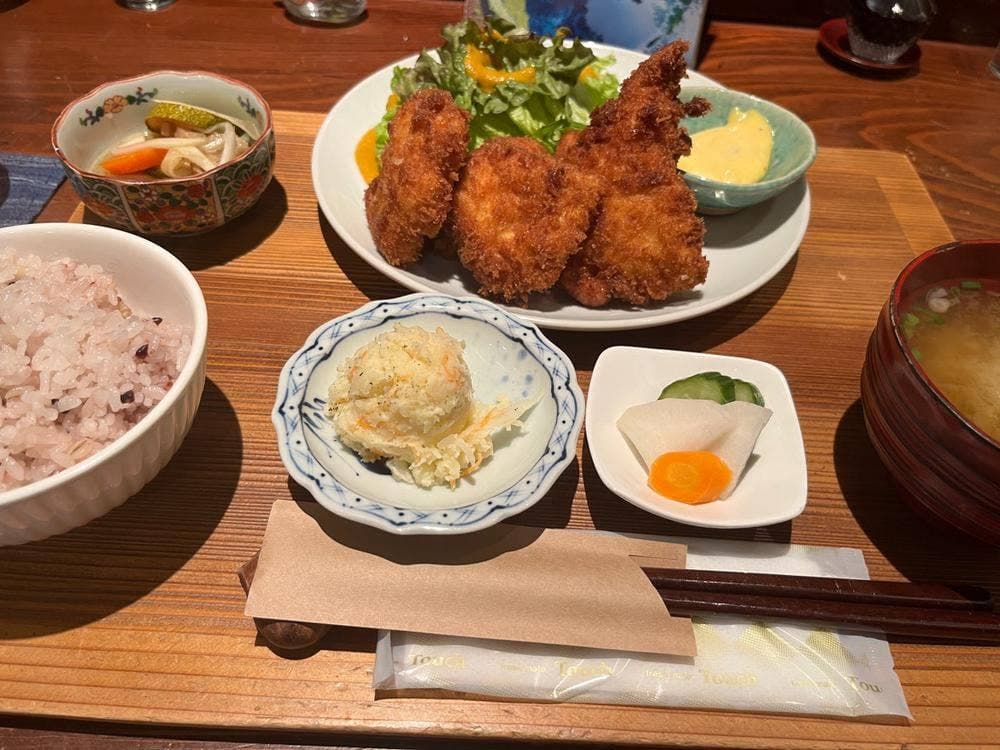 ごはん食堂 桐家