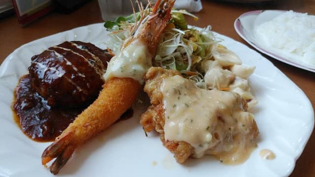 森のレストラン 赤ずきん - サブ画像1