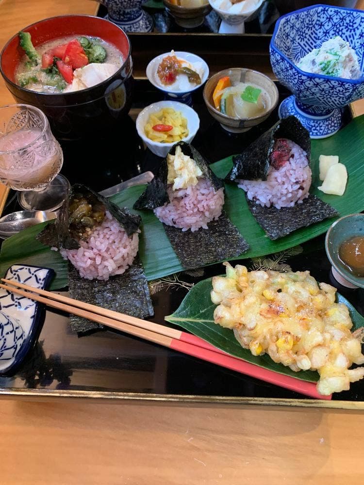 穏Cafeあたたかい木