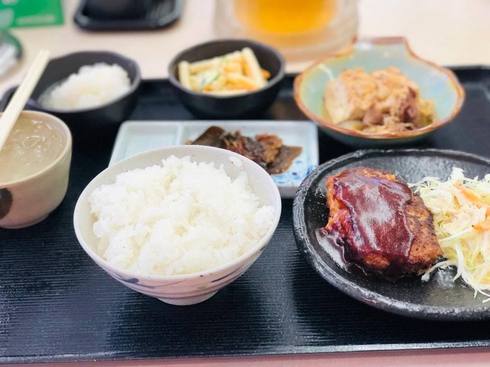 大衆食堂 加ど屋