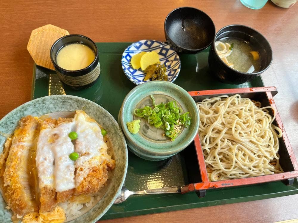 福乃家