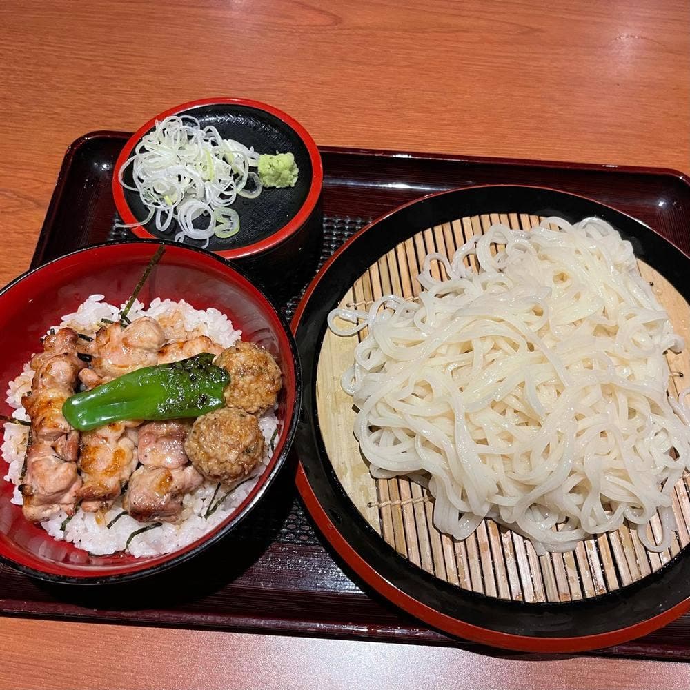 吟しゃも