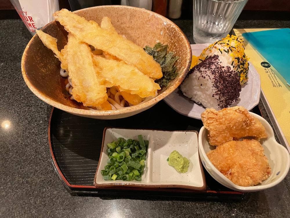 居酒屋三代目きゃめる