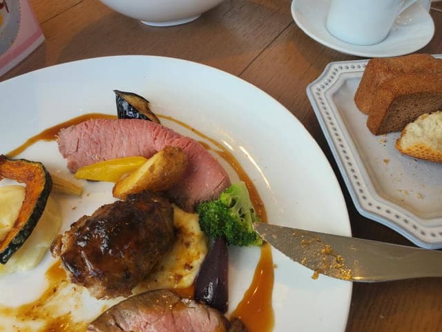 アトリエ ザ ウェディングギャラリー - サブ画像1