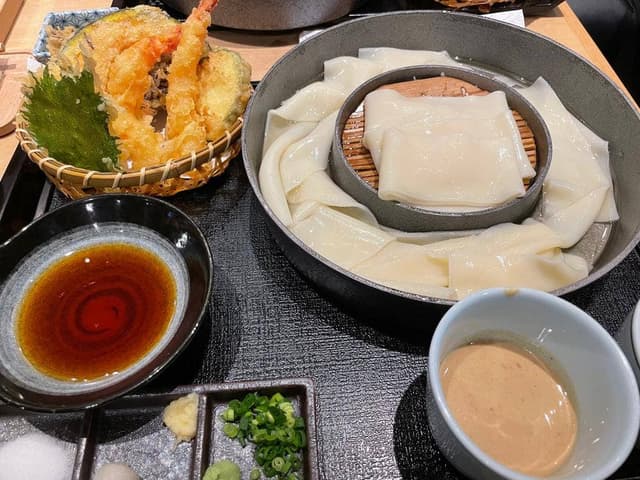 花山うどん 銀座店 - サブ画像1