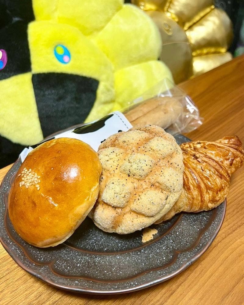 AKARI BAKERY