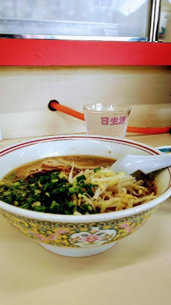 日生港ラーメン 郡店
