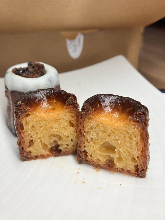 お芋とカヌレ 城崎足湯カフェ - サブ画像1