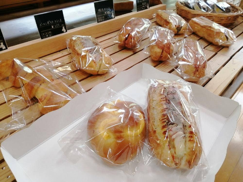 手作り日浦産直＆山のパン屋