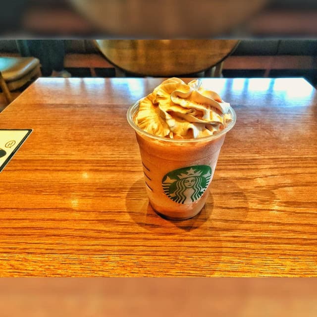 スターバックス コーヒー 三宮ダイエー店 - サブ画像1
