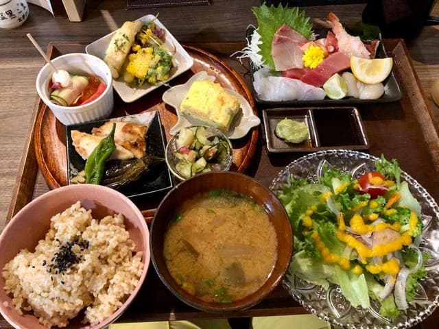 玄米ごはん&おばんざい 三貴 - サブ画像2