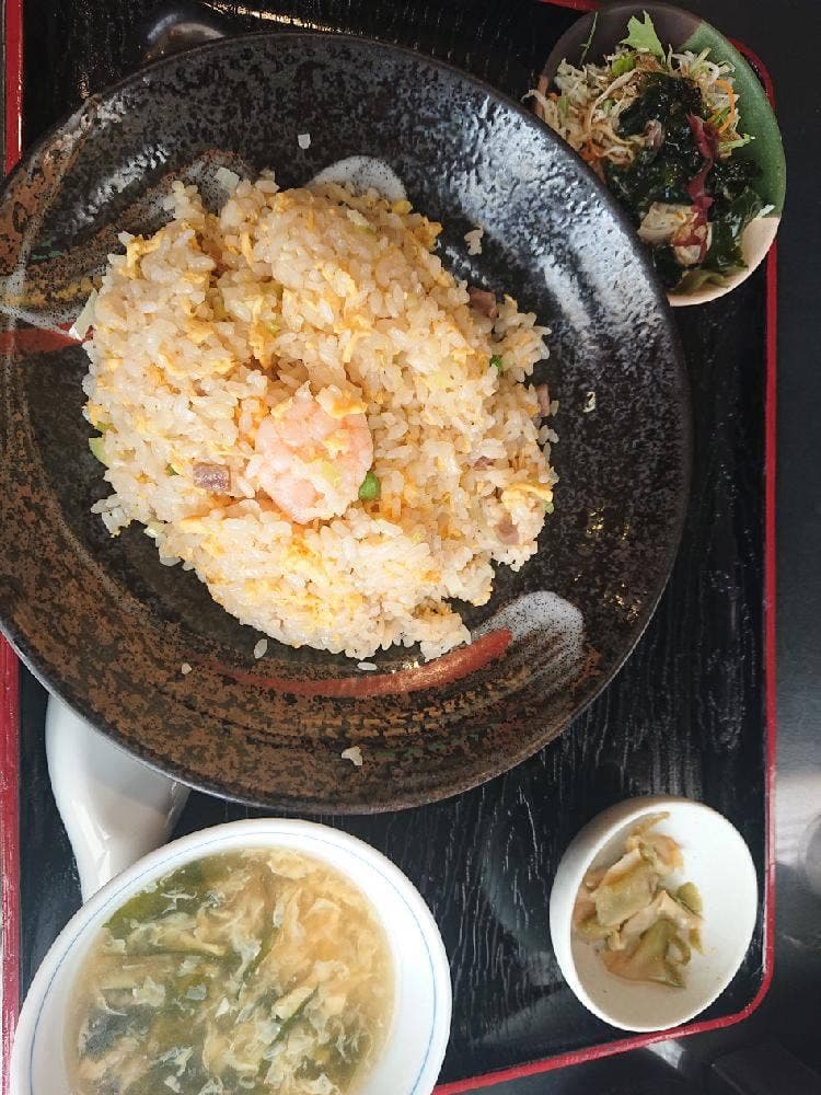 中信会館 龍胆