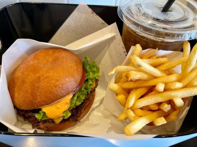 HENRY'S BURGER - サブ画像3