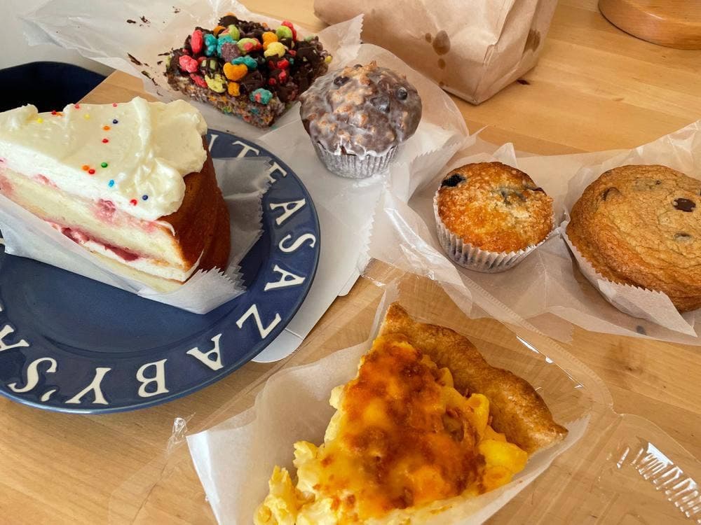 TARO'S PIES  MUFFINS & COOKIES