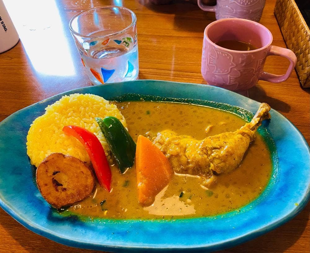 沖縄黒糖カレーの店 Ajitoya 泡瀬店
