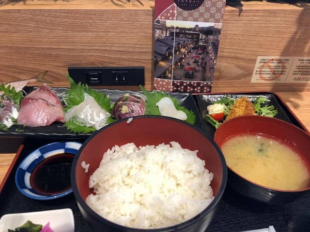 地魚や 与一 - サブ画像2