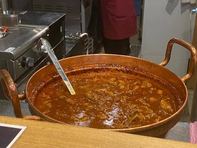 肉のひろ重 錦市場本店 - サブ画像1