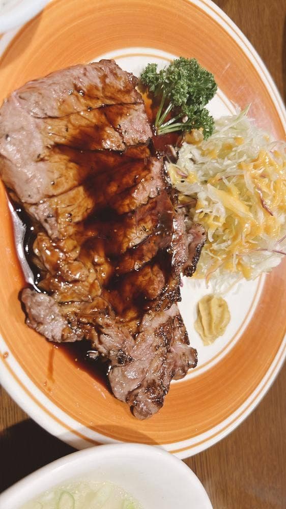 牛肉料理 炭焼ステーキ専門店 鎌田 - サブ画像3