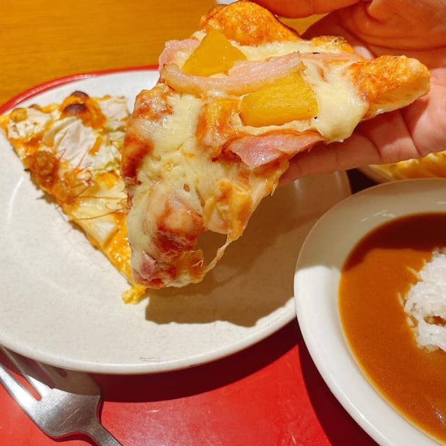 シェーキーズ 池袋東口店 - サブ画像3