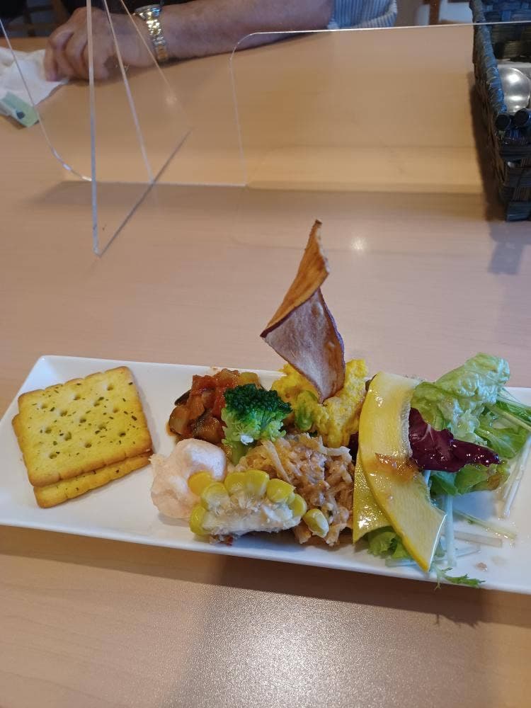 ビストロ レザン