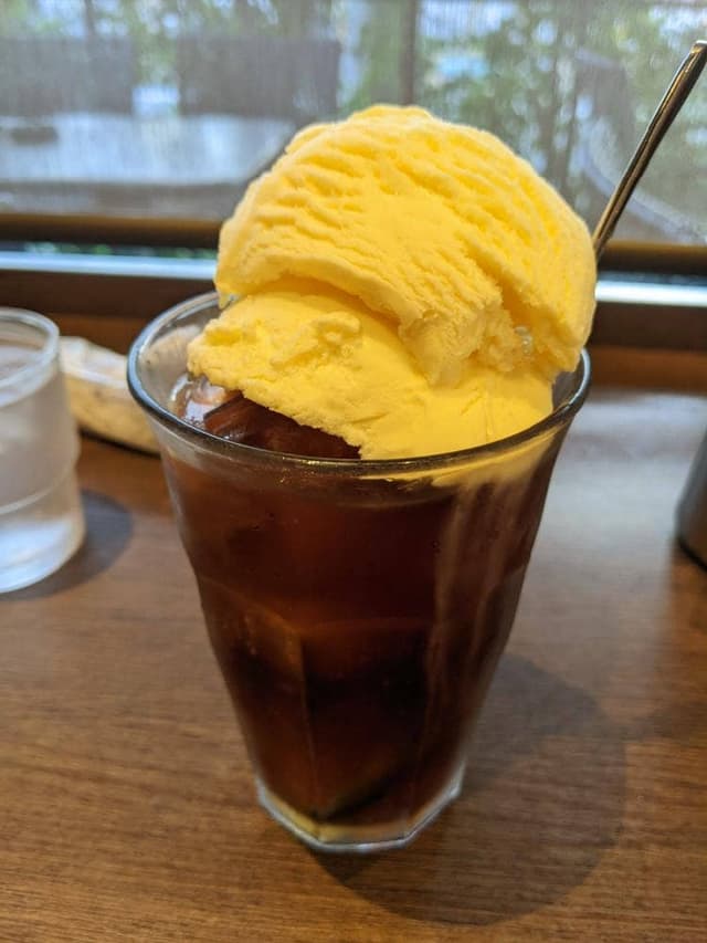 支留比亜珈琲店 岩塚店 - サブ画像3