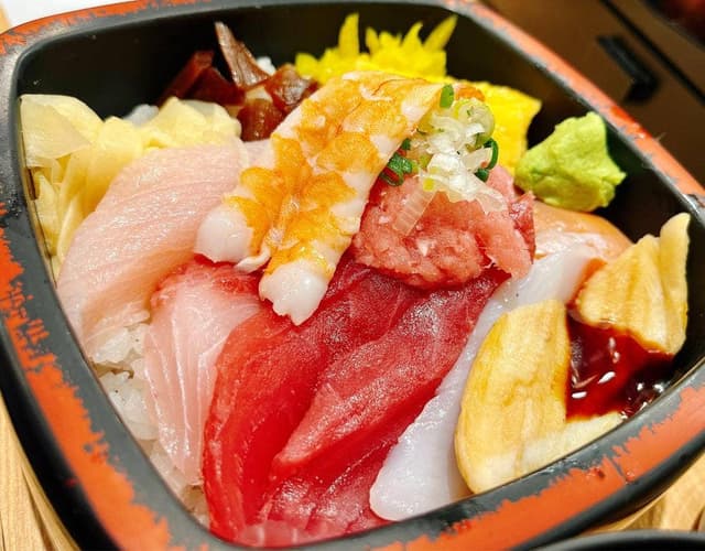 すし台所家 三軒茶屋店 - サブ画像1