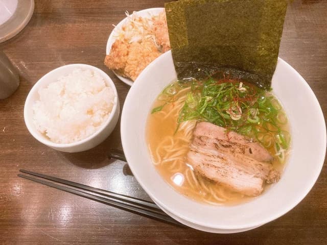 京都拉麺 麺屋 愛都 今出川店 - サブ画像3