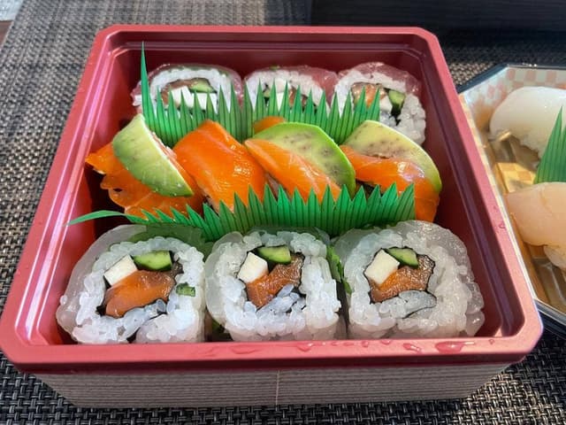 金沢まいもん寿司 珠姫店 - サブ画像2