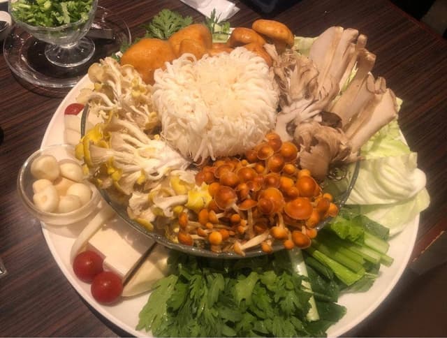 薬膳火鍋専門店 天香回味 銀座店 - サブ画像1