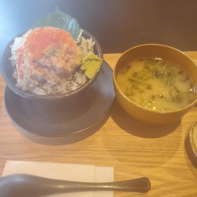 木更津魚市場直営 海鮮食堂KUTTA - サブ画像3