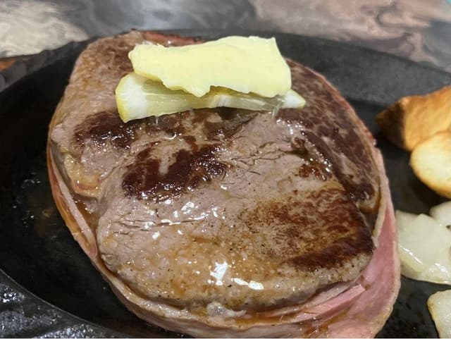 ステーキハウス 金松 - サブ画像1